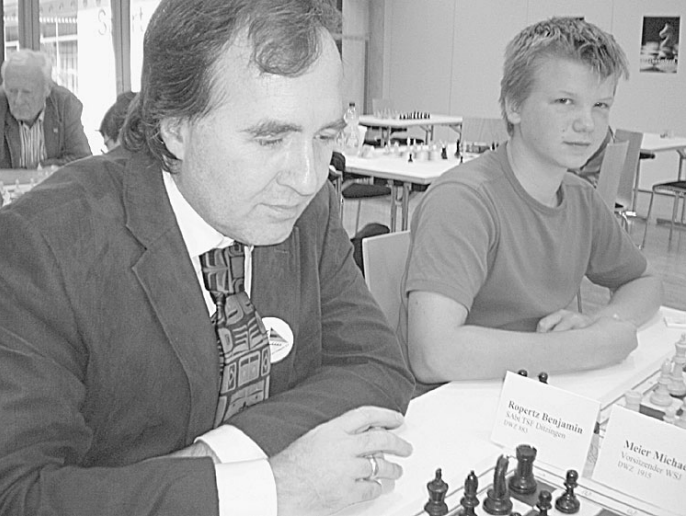 Michael_als_WSJ-Chef_beim_Regio-Cup_und_Promiturnier_2010.png
