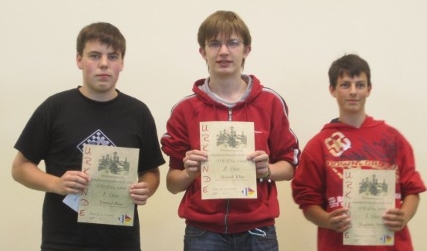 Dreifacher Triumph für Horb bei DWZ u1400: Y. Wütz, K. Hein, B. Reichmnann