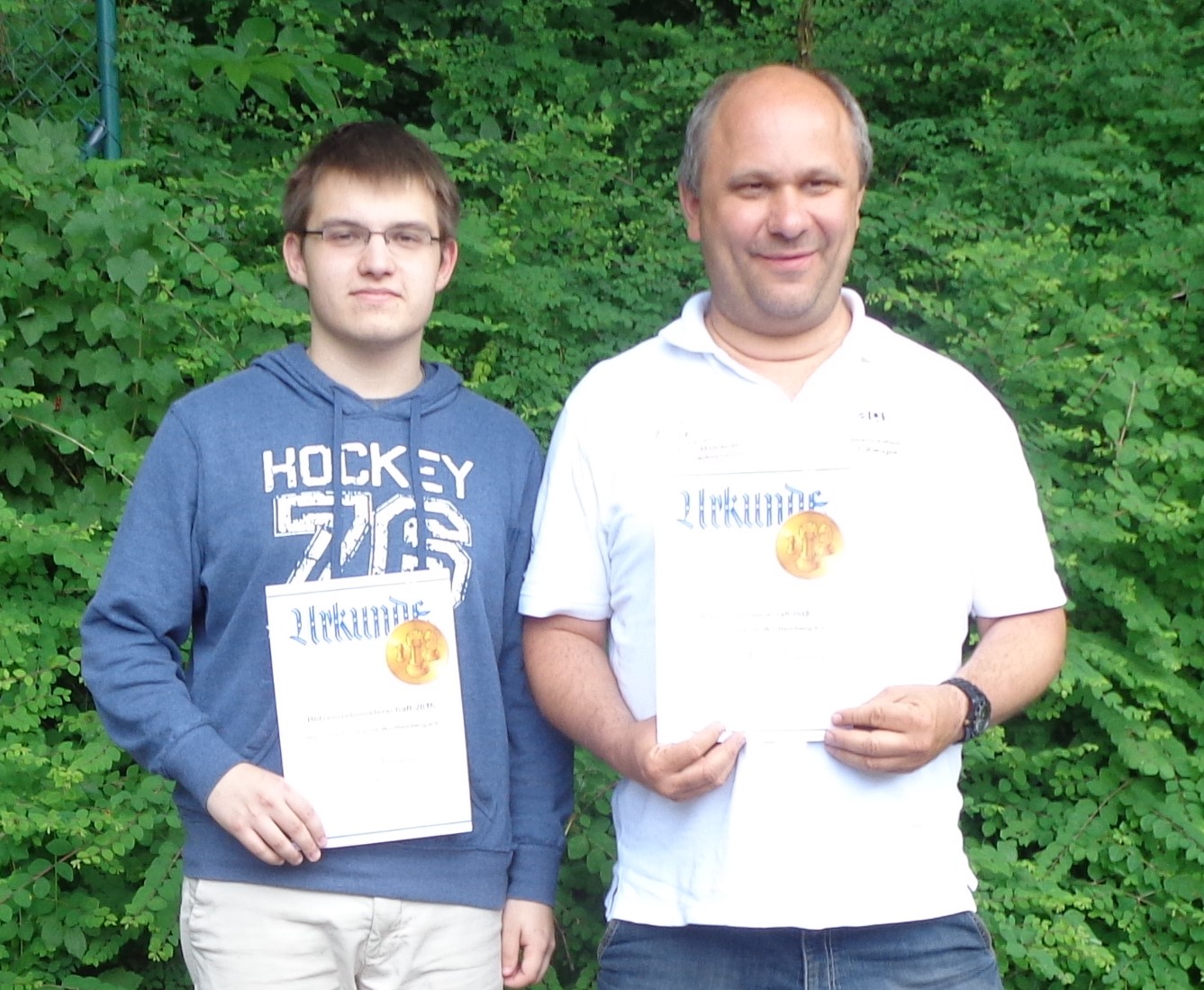 Platz 2 + 1